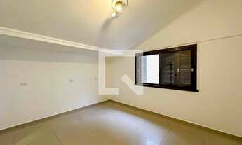 Imagem 7: Casa à Venda - Água Fria, 3 Quartos, 250 m2