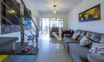 Imagem 4: Casa à Venda - Sapopemba, 3 Quartos, 191 m2