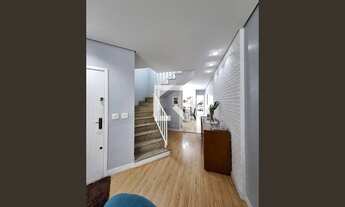 Imagem 5: Casa à Venda - Vila Amália, 4 Quartos, 250 m2