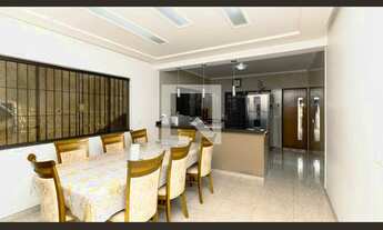 Imagem 6: Casa à Venda - Jardim Brasília, 3 Quartos, 270 m2