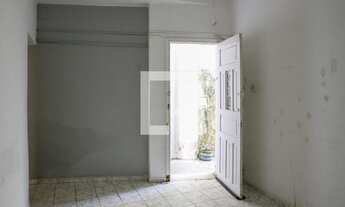 Imagem 2: Casa à Venda - Bom Retiro, 6 Quartos, 276 m2