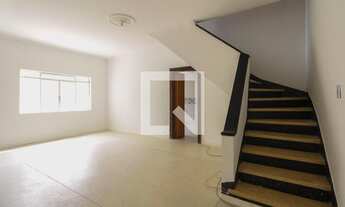 Imagem: Casa à Venda - Penha de França, 4 Quartos