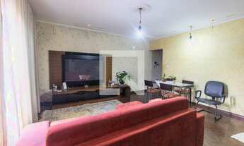 Imagem: Casa à Venda - Água Fria, 3 Quartos, 180