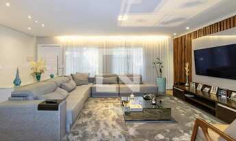 Imagem 4: Casa à Venda - Vila Olímpia, 3 Quartos, 400 m2