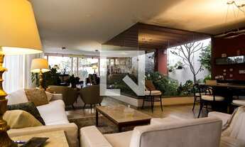 Imagem: Casa à Venda - Planalto Paulista, 5 Quartos