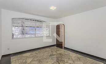 Imagem: Casa à Venda - Vila Liviero, 3 Quartos