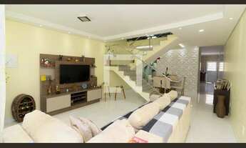 Imagem: Casa à Venda - Vila Guilhermina, 3 Quartos