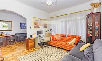 Imagem: Casa à Venda - Bosque da Saúde, 4 Quartos