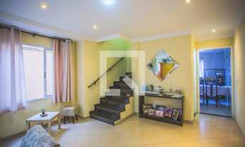 Imagem 2: Casa à Venda - Saúde, 3 Quartos, 250 m2