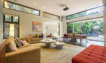 Imagem: Casa à Venda - Alto de Pinheiros, 5 Quartos