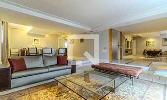 Imagem 2: Apartamento à Venda - Santa Cecília, 3 Quartos, 300 m2