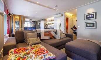 Imagem 2: Apartamento à Venda - Vila Madalena, 2 Quartos, 140 m2