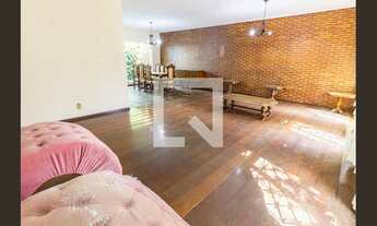 Imagem 2: Casa à Venda - Belém, 3 Quartos, 350 m2