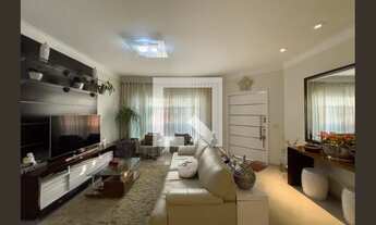 Imagem: Casa à Venda - Vila Ré, 4 Quartos, 203