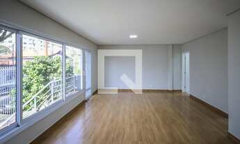 Imagem 4: Casa à Venda - Bosque da Saúde, 3 Quartos, 351 m2