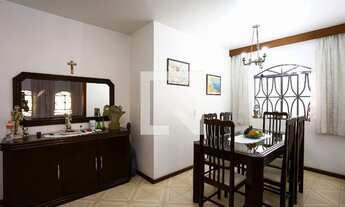 Imagem 2: Casa à Venda - Jardim Taboão, 3 Quartos, 220 m2