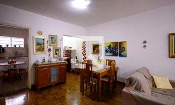 Imagem: Casa à Venda - Bosque da Saúde, 3 Quartos