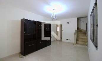 Imagem: Casa à Venda - Moema, 4 Quartos, 162 m2