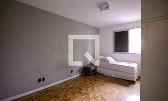 Imagem 5: Casa à Venda - Bosque da Saúde, 3 Quartos, 450 m2