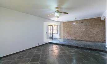 Imagem 3: Casa à Venda - Vila Ré, 5 Quartos, 250 m2