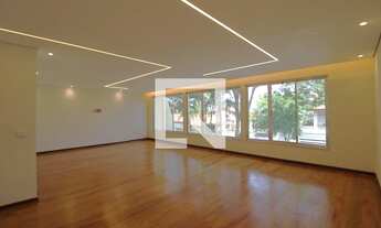 Imagem: Casa à Venda - Interlagos, 4 Quartos, 650