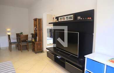 Imagem 3: Casa à Venda - Saúde, 8 Quartos, 200 m2