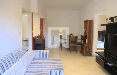 Imagem 4: Casa à Venda - Saúde, 8 Quartos, 200 m2