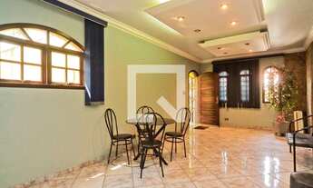 Imagem 2: Casa à Venda - Piqueri, 4 Quartos, 289 m2