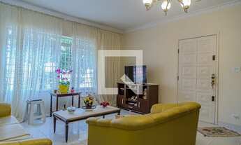 Imagem: Casa à Venda - Chácara Inglesa, 3 Quartos