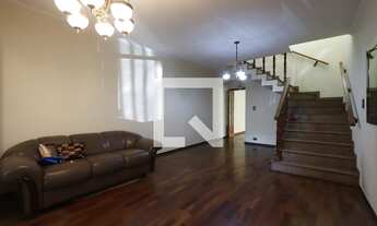 Imagem 2: Casa à Venda - Vila Santa Clara, 3 Quartos, 170 m2