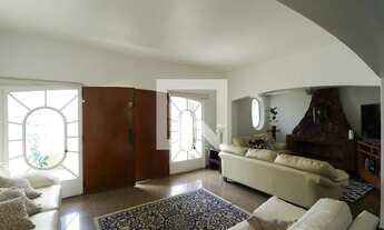 Imagem 2: Casa à Venda - Água Fria, 3 Quartos, 300 m2