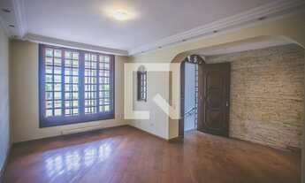 Imagem: Casa à Venda - Planalto Paulista, 3 Quartos