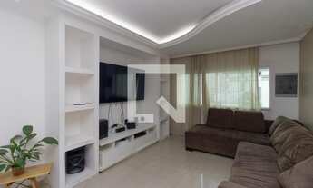 Imagem: Casa à Venda - Vila Guilherme, 4 Quartos