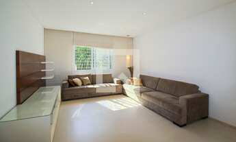 Imagem 4: Casa à Venda - Vila Nova Conceição, 4 Quartos, 205 m2