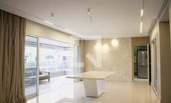 Imagem 2: Apartamento à Venda - Jardim Anália Franco, 3 Quartos, 240 m2