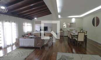 Imagem: Casa à Venda - Veleiros, 3 Quartos, 300