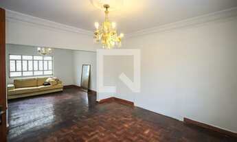 Imagem: Casa à Venda - Bosque da Saúde, 3 Quartos