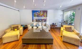 Imagem 2: Casa à Venda - Sumaré, 4 Quartos, 500 m2