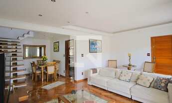 Imagem: Casa à Venda - Penha de França, 5 Quartos