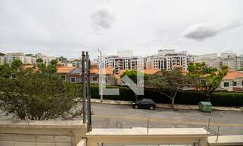 Imagem 7: Casa à Venda - Cidade São Francisco , 3 Quartos, 175 m2