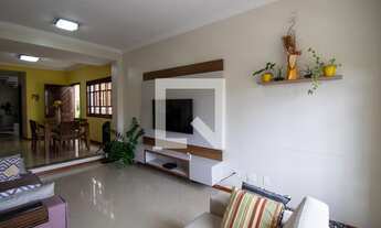 Imagem 4: Casa à Venda - Cidade São Francisco , 3 Quartos, 175 m2