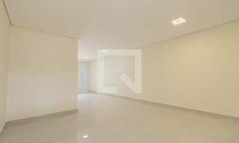 Imagem 4: Casa à Venda - Vila Ré, 3 Quartos, 247 m2