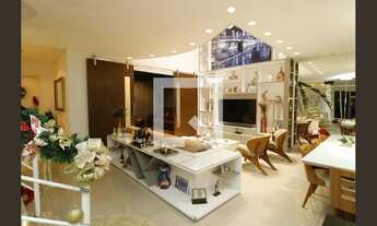 Imagem: Casa à Venda - Tucuruvi, 4 Quartos, 400