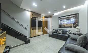 Imagem 2: Casa à Venda - Bosque da Saúde, 3 Quartos, 135 m2