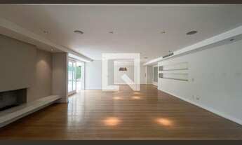 Imagem: Casa à Venda - Alto de Pinheiros, 4 Quartos