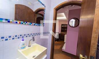 Imagem 7: Casa à Venda - Artur Alvim, 3 Quartos, 250 m2