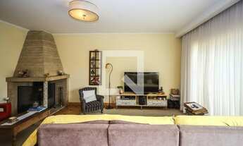 Imagem 3: Casa à Venda - Bosque da Saúde, 3 Quartos, 325 m2