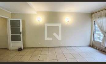 Imagem 2: Casa à Venda - Água Fria, 3 Quartos, 180 m2