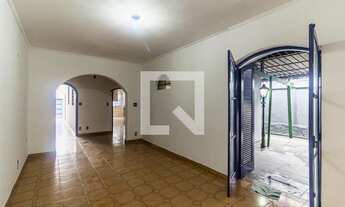 Imagem 4: Casa à Venda - Pacaembu, 3 Quartos, 360 m2