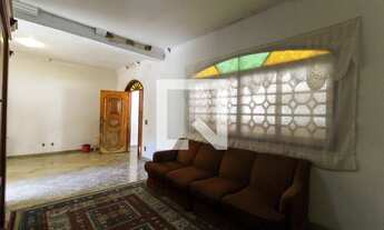 Imagem 2: Casa à Venda - Belém, 3 Quartos, 208 m2